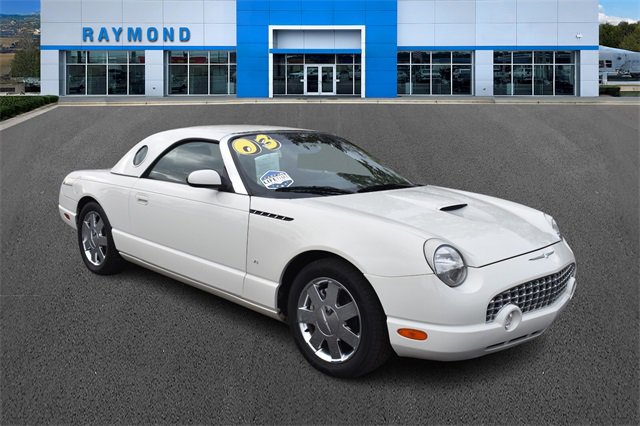 Used 2003 Ford Thunderbird video 1