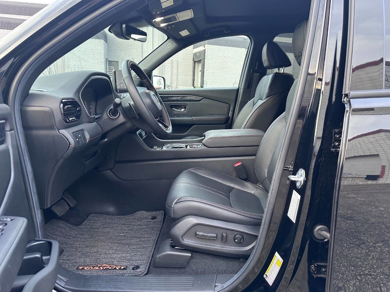 Used 2026 Honda Passport TrailSport Elite image 9