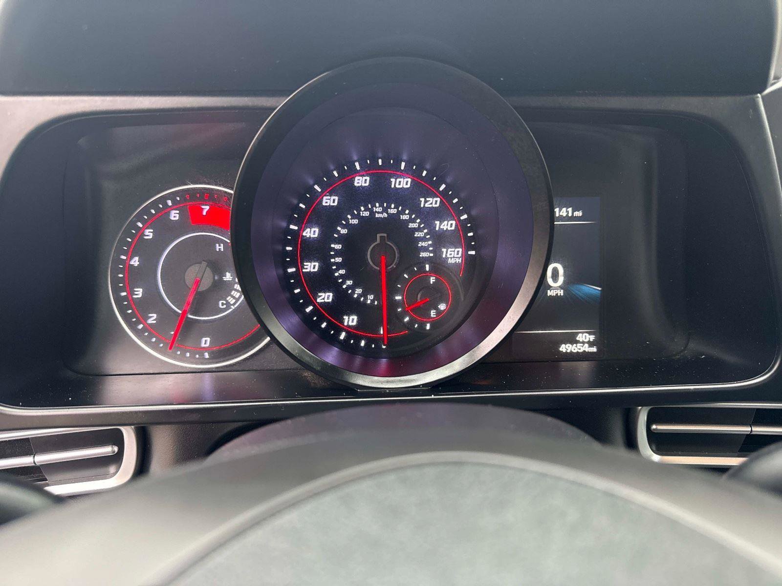 Used 2022 Hyundai Elantra SEL image 27