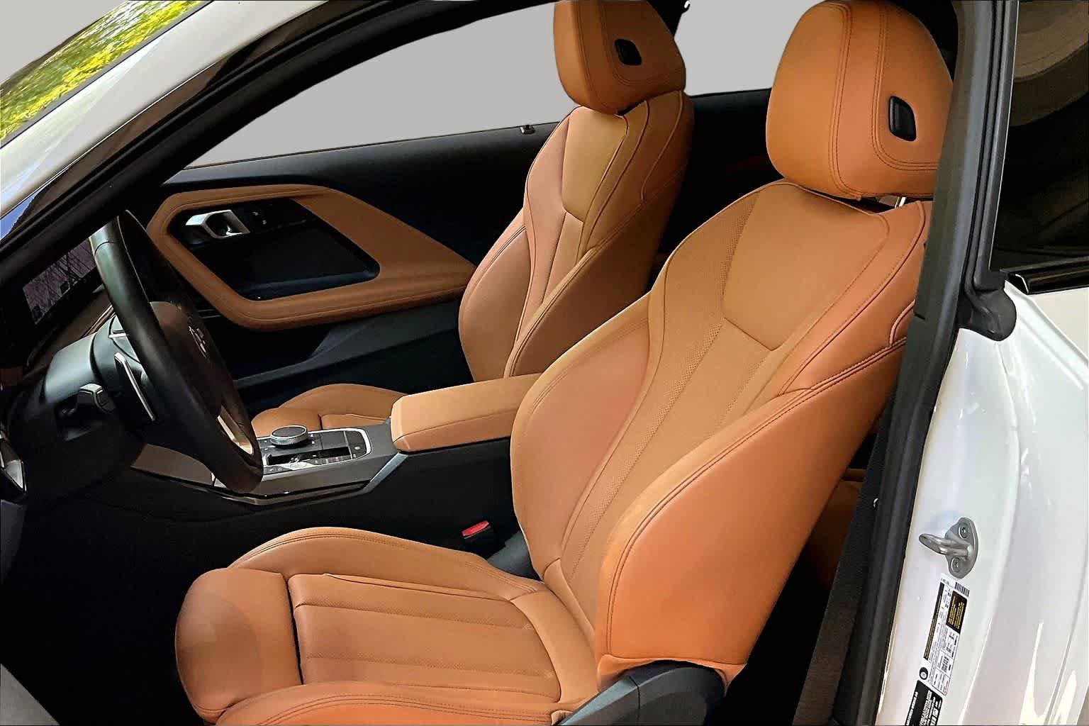 Used 2024 BMW 230i Coupe RWD image 7