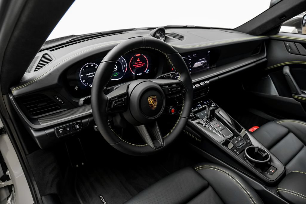 Used 2026 Porsche 911 Carrera GTS RWD image 7