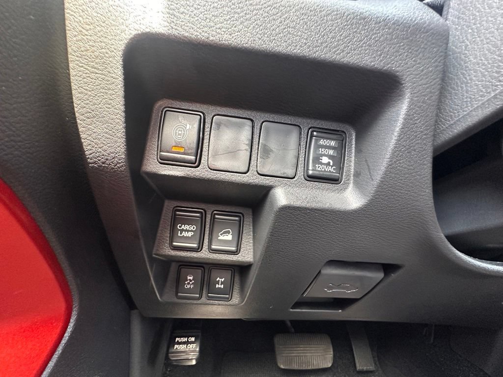 Used 2025 Nissan Frontier PRO-4X w/ Pro Convenience Package AWD/4WD image 28