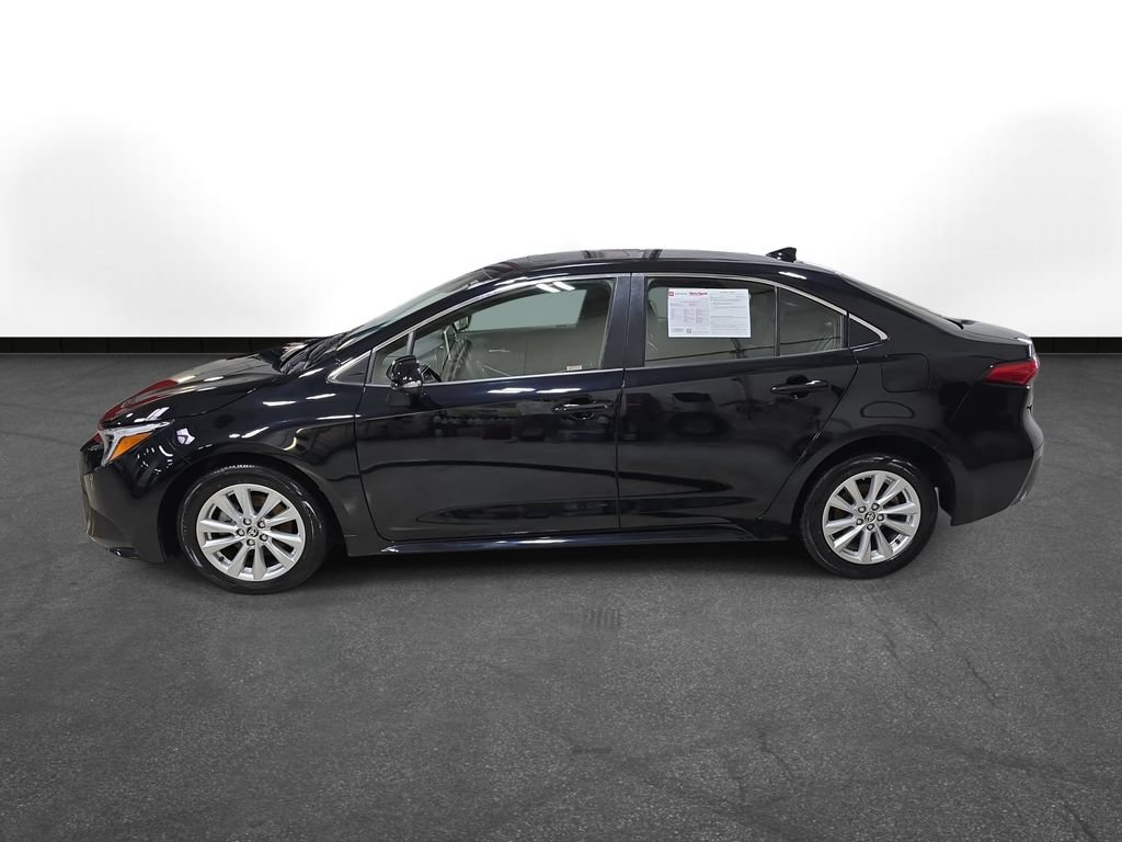 Certified 2023 Toyota Corolla XLE FWD image 10