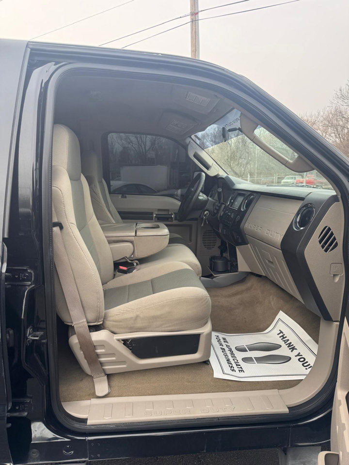 Used 2008 Ford F250 Lariat image 16