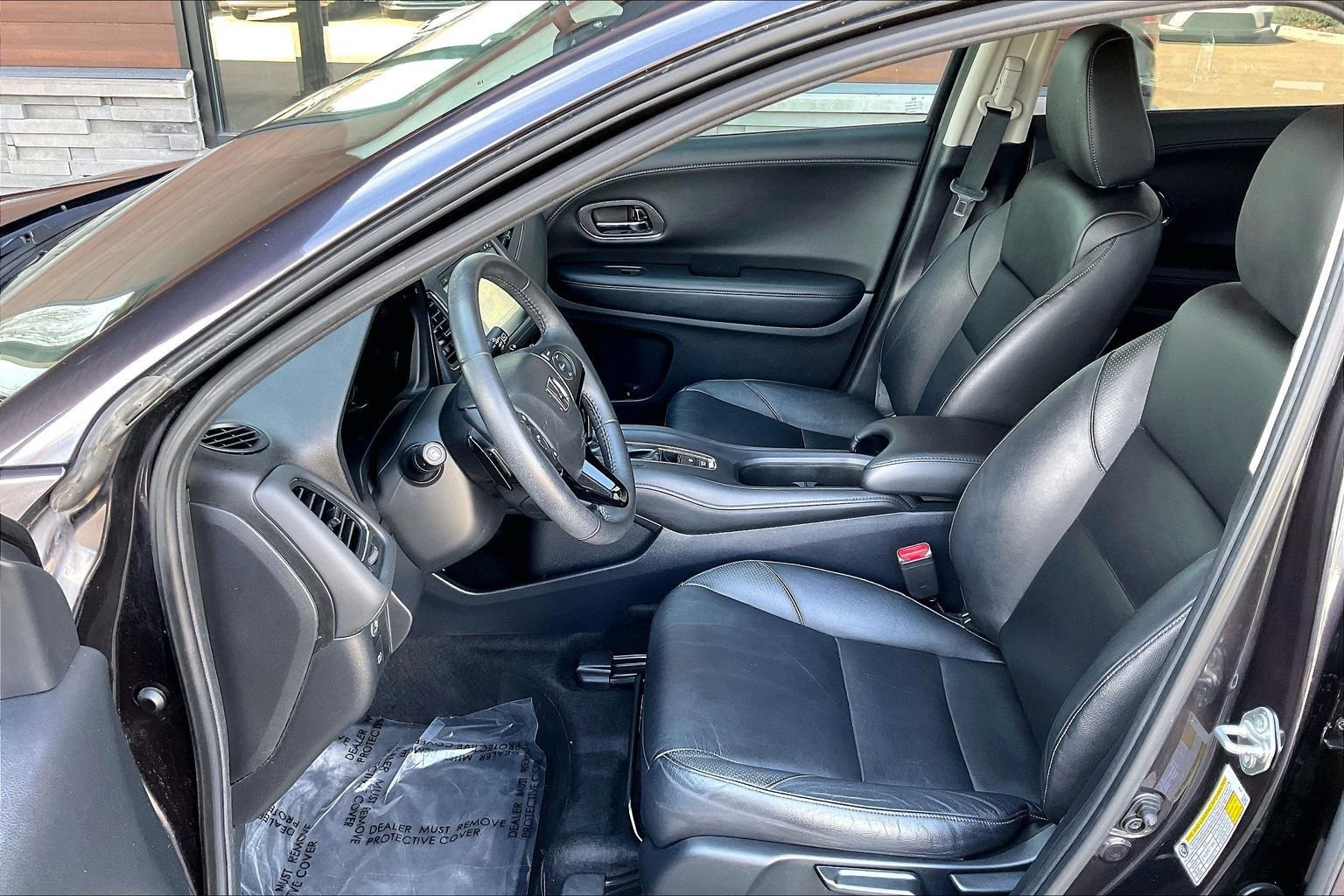 Used 2018 Honda HR-V EX-L image 16