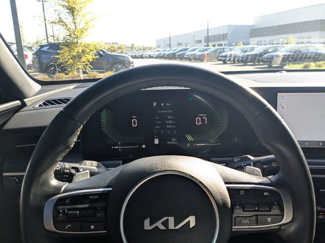 Used 2025 Kia K5 GT FWD image 28