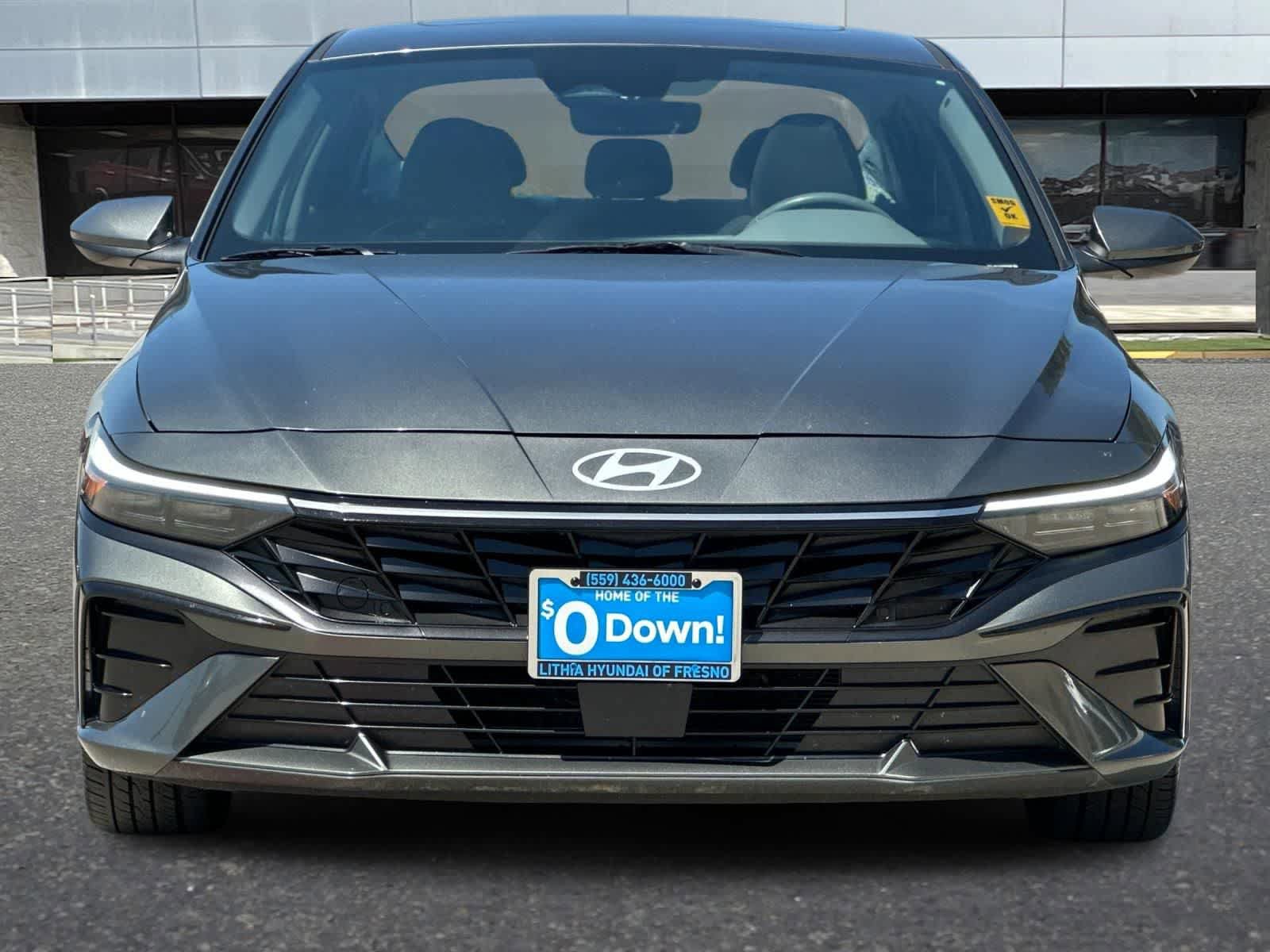 Used 2025 Hyundai Elantra SEL FWD image 11
