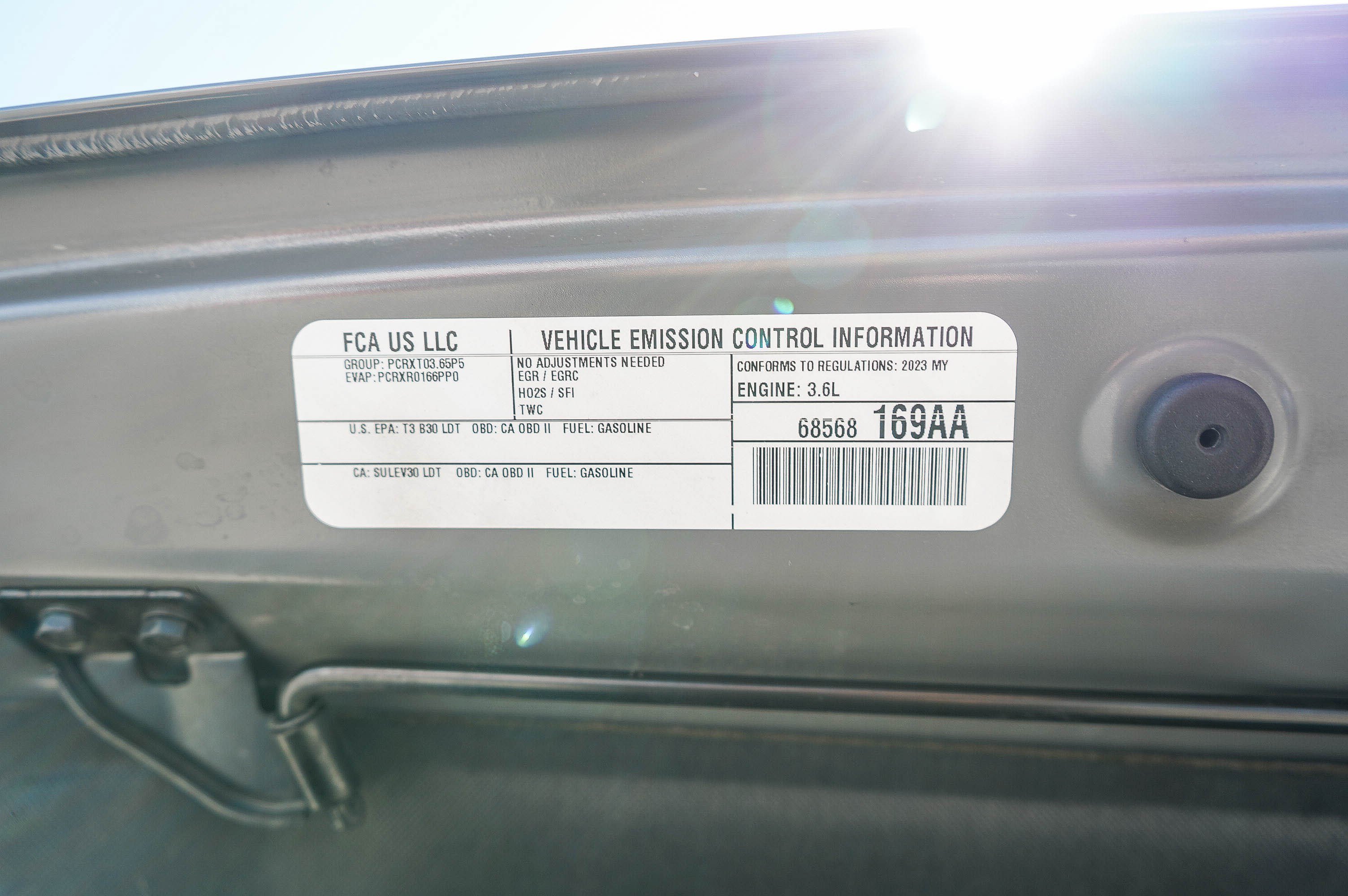 Used 2023 Jeep Gladiator Sport AWD/4WD image 28