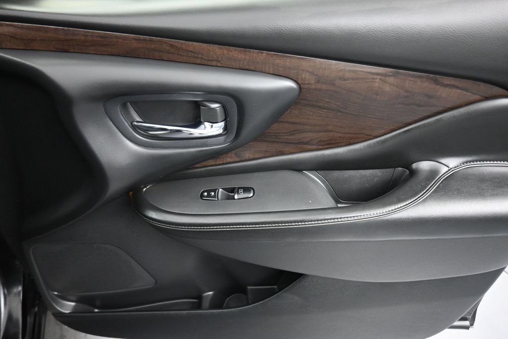 Used 2019 Nissan Murano Platinum FWD image 39