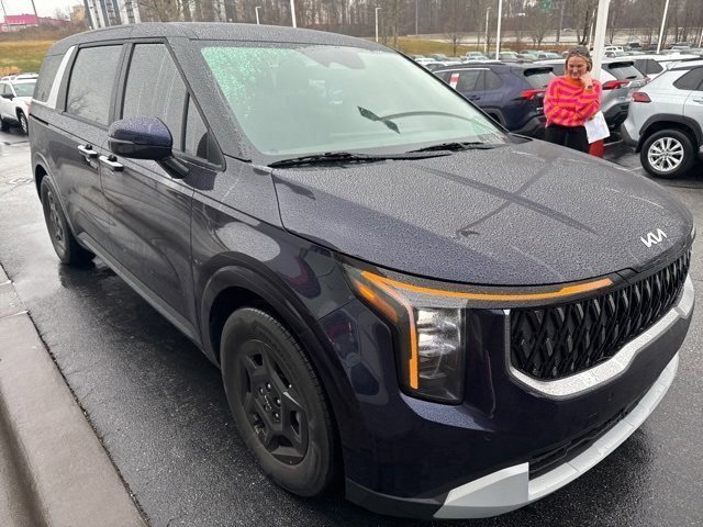 Used 2026 Kia Carnival