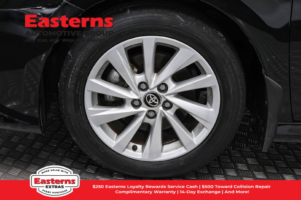 Used 2024 Toyota Camry LE FWD image 30