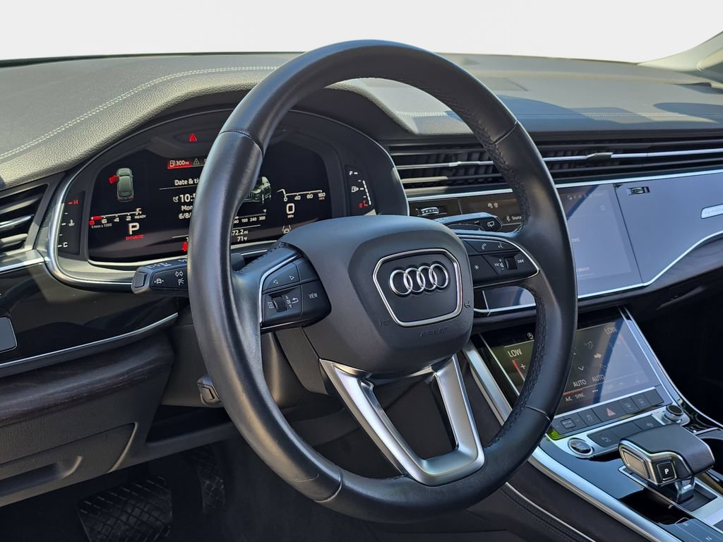 Used 2023 Audi Q7 3.0T Premium Plus AWD/4WD image 21