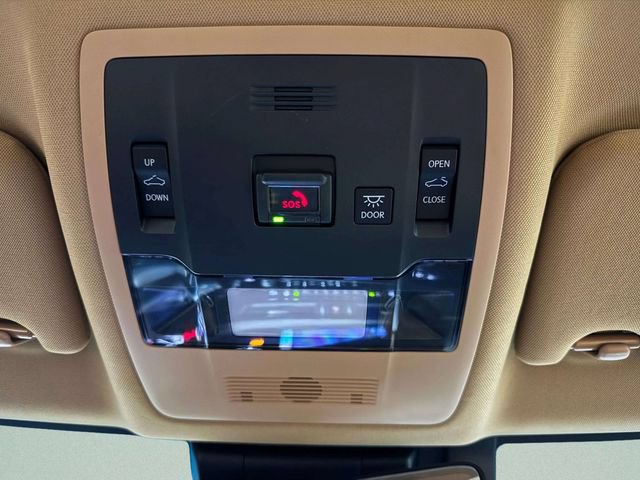 Used 2025 Lexus ES 350 w/ Premium Package FWD image 21