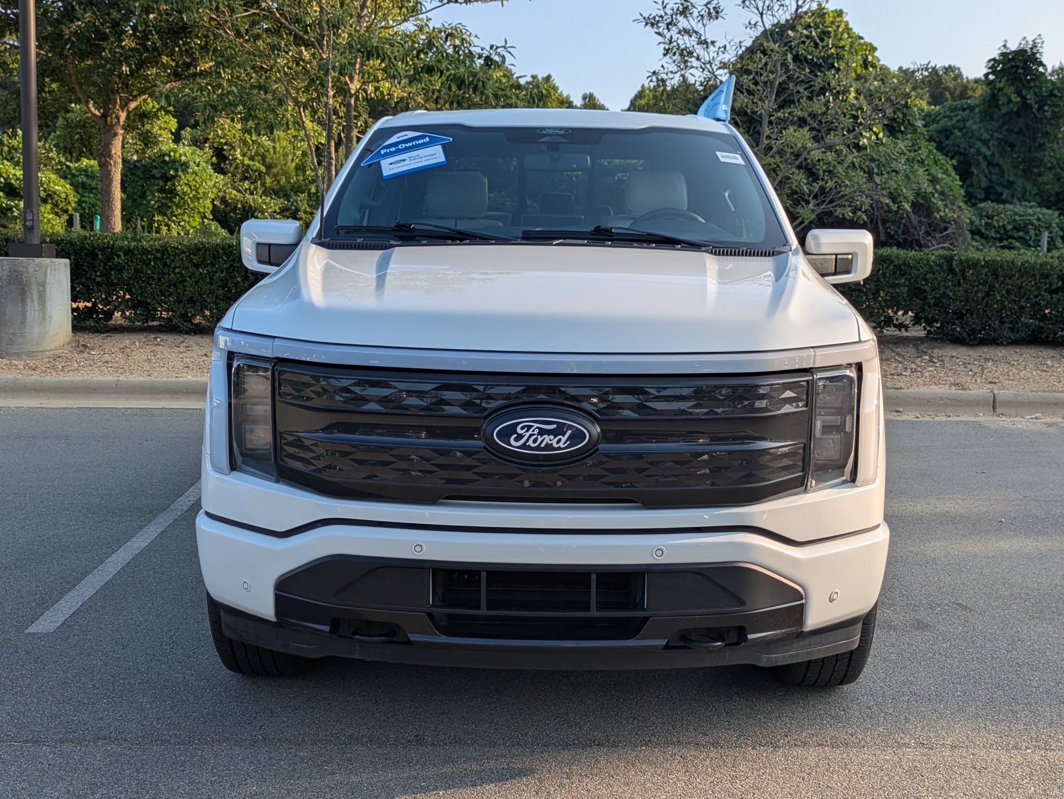 Certified 2025 Ford F150 Lightning Platinum AWD/4WD image 9