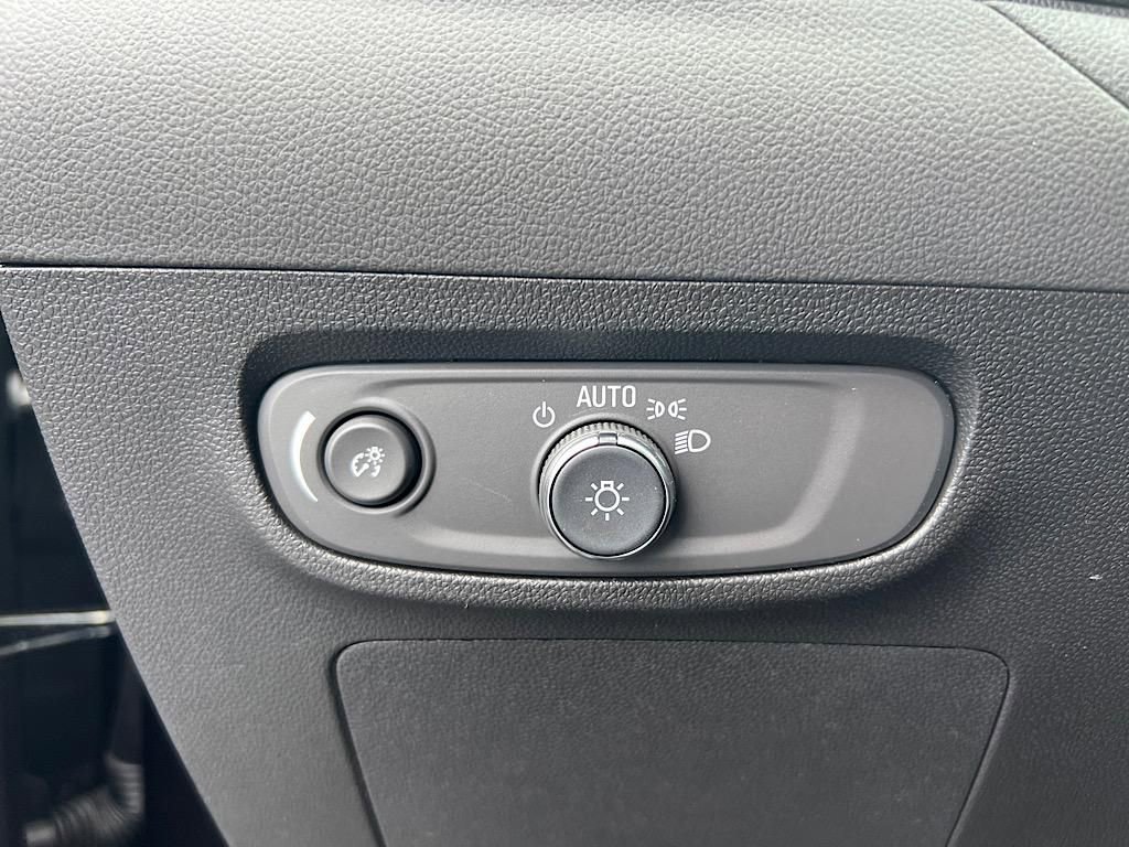 New 2025 Buick Encore GX Preferred image 16