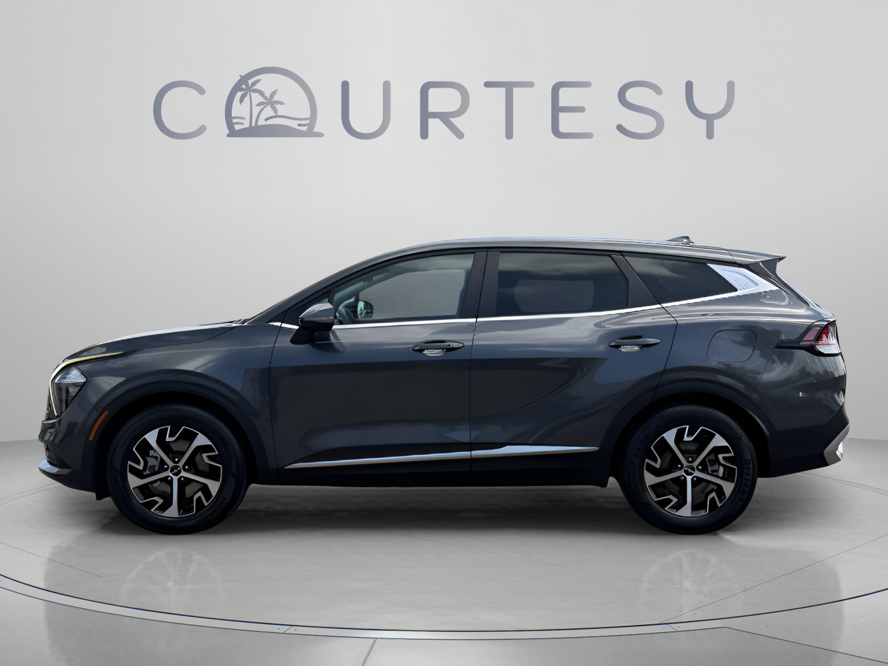 Certified 2023 Kia Sportage EX FWD image 2