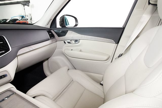 Used 2024 Volvo XC90 T8 Ultimate w/ Protection Package Premier AWD/4WD image 8