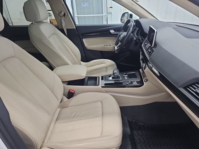 Used 2018 Audi Q5 2.0T Premium Plus w/ Premium Plus Package AWD/4WD image 30
