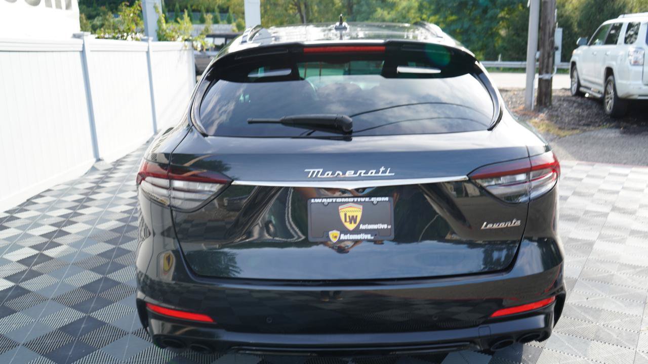 Used 2023 Maserati Levante Modena AWD/4WD image 7