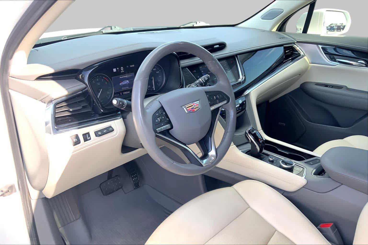 Used 2020 Cadillac XT6 Premium Luxury FWD image 18