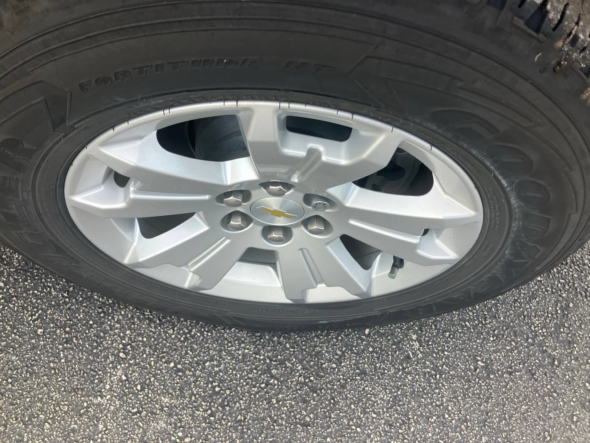 Used 2022 Chevrolet Colorado LT RWD image 7