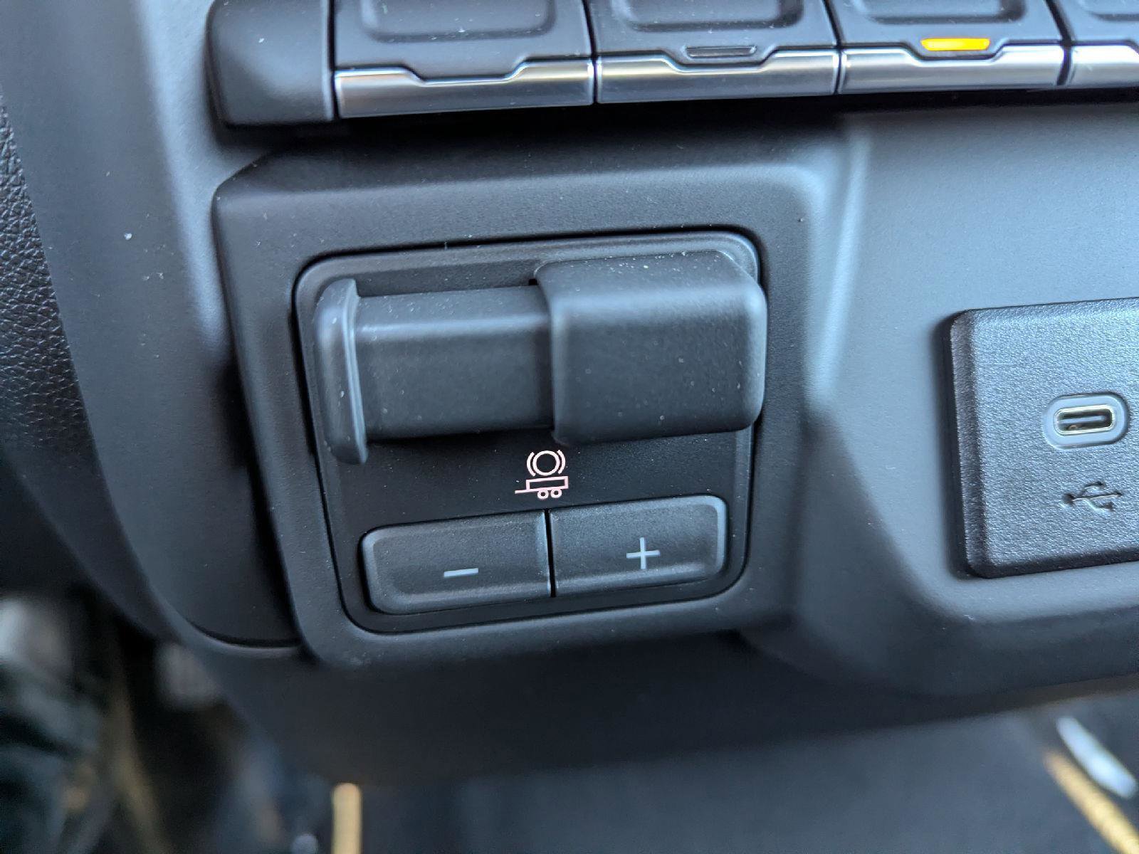 New 2026 Chevrolet Silverado 2500 Custom w/ Custom Value Package image 25