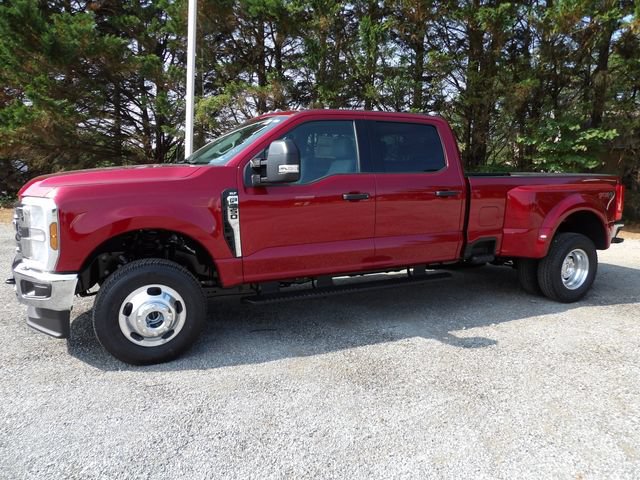 New 2026 Ford F350 XLT