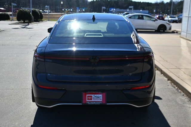 New 2026 Toyota Crown Nightshade image 4