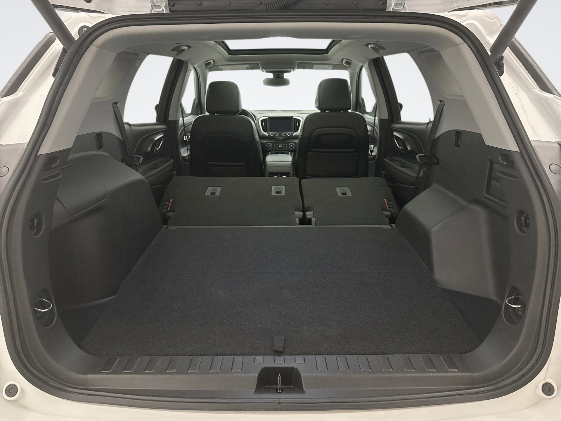 Used 2022 GMC Terrain SLT w/ Tech Package image 21