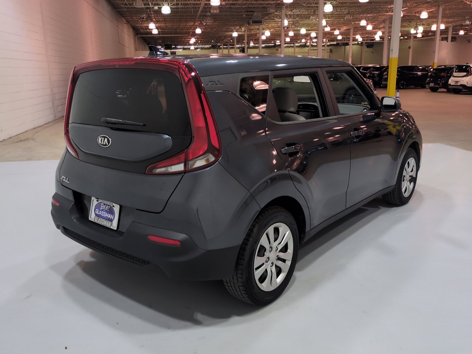 Used 2020 Kia Soul LX FWD image 2