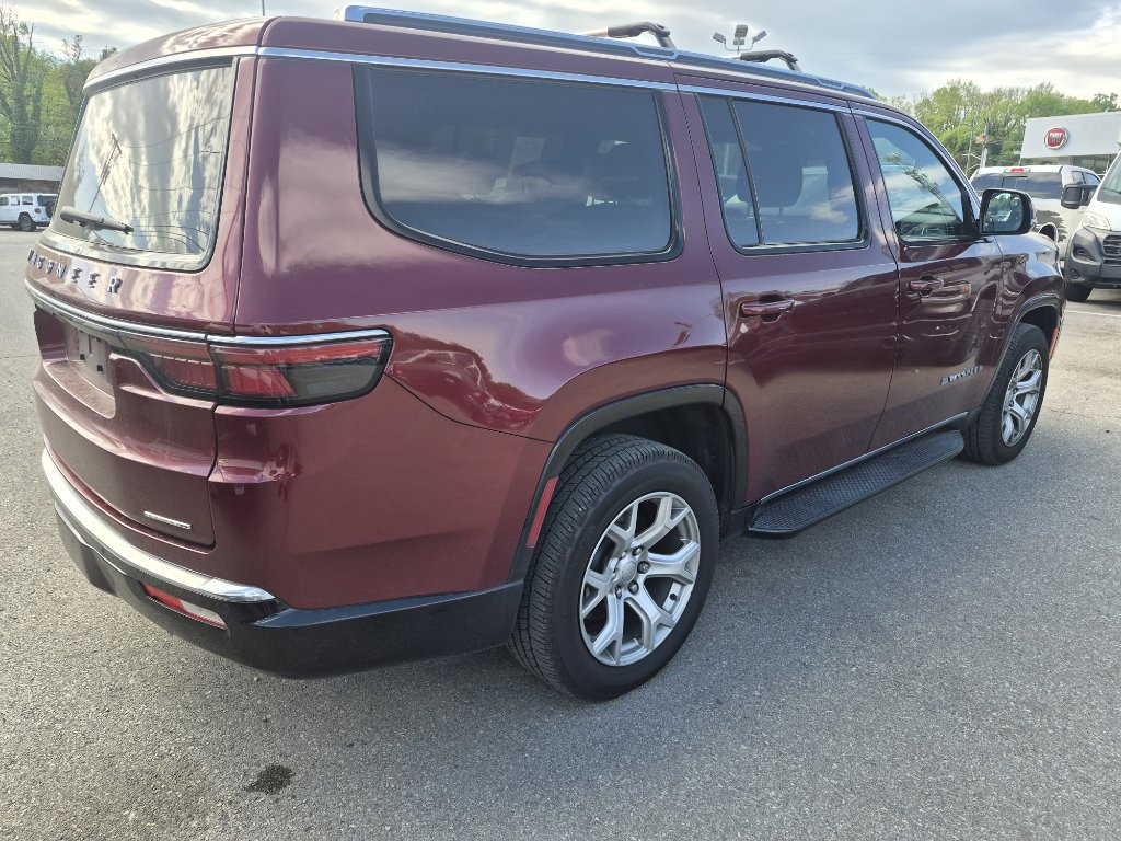 Used 2022 Jeep Wagoneer Series I w/ Premium Group I image 3