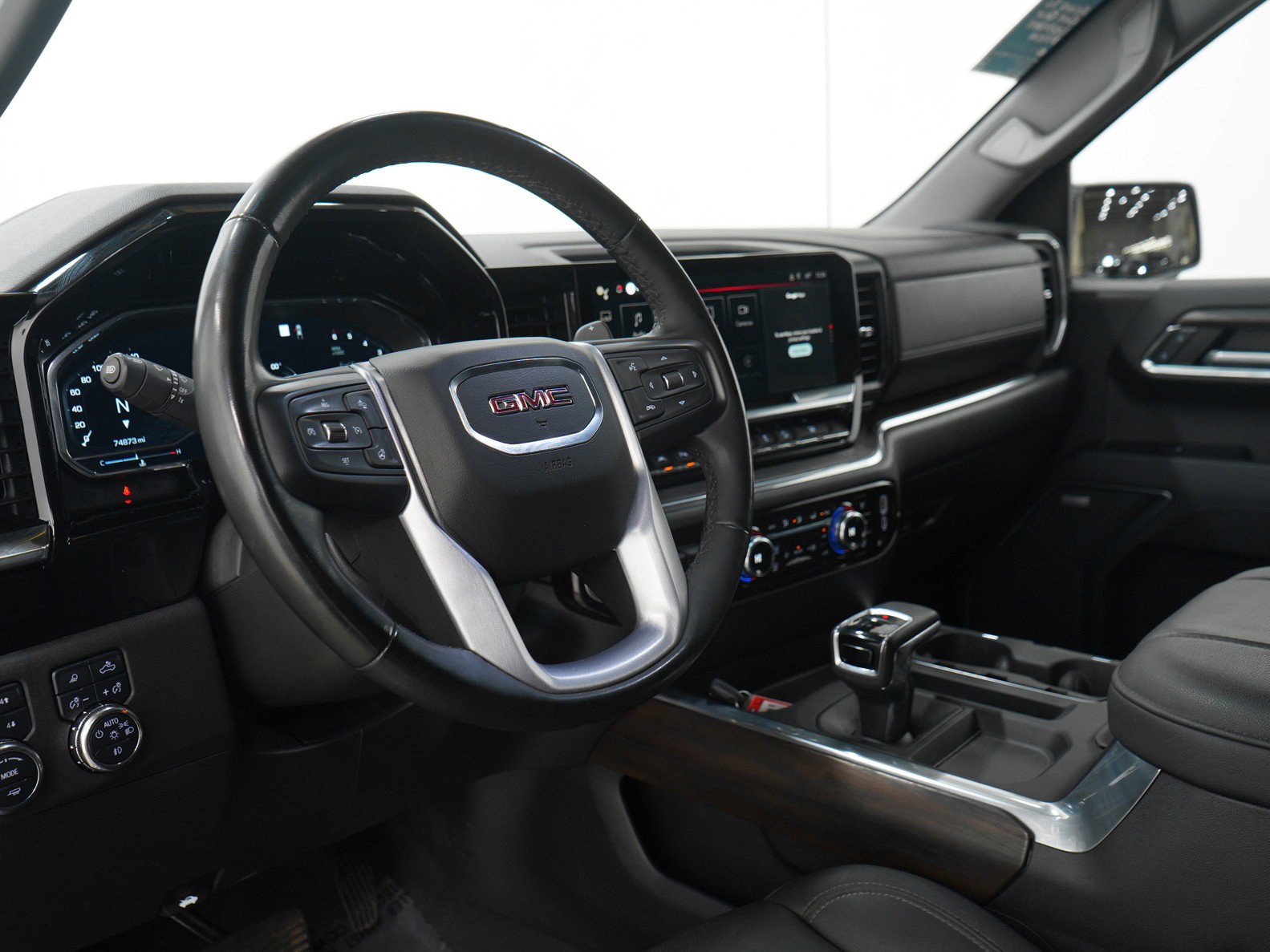 Used 2023 GMC Sierra 1500 SLT w/ SLT Premium Plus Package image 26