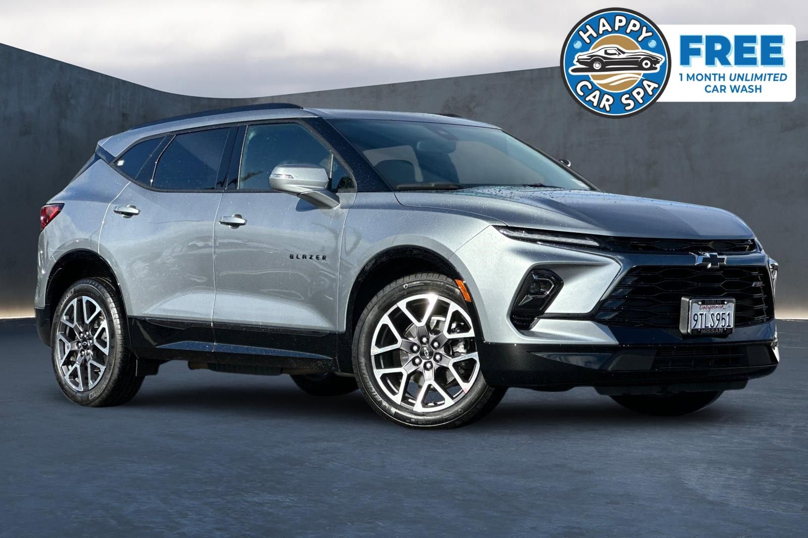 Used 2025 Chevrolet Blazer RS image 1