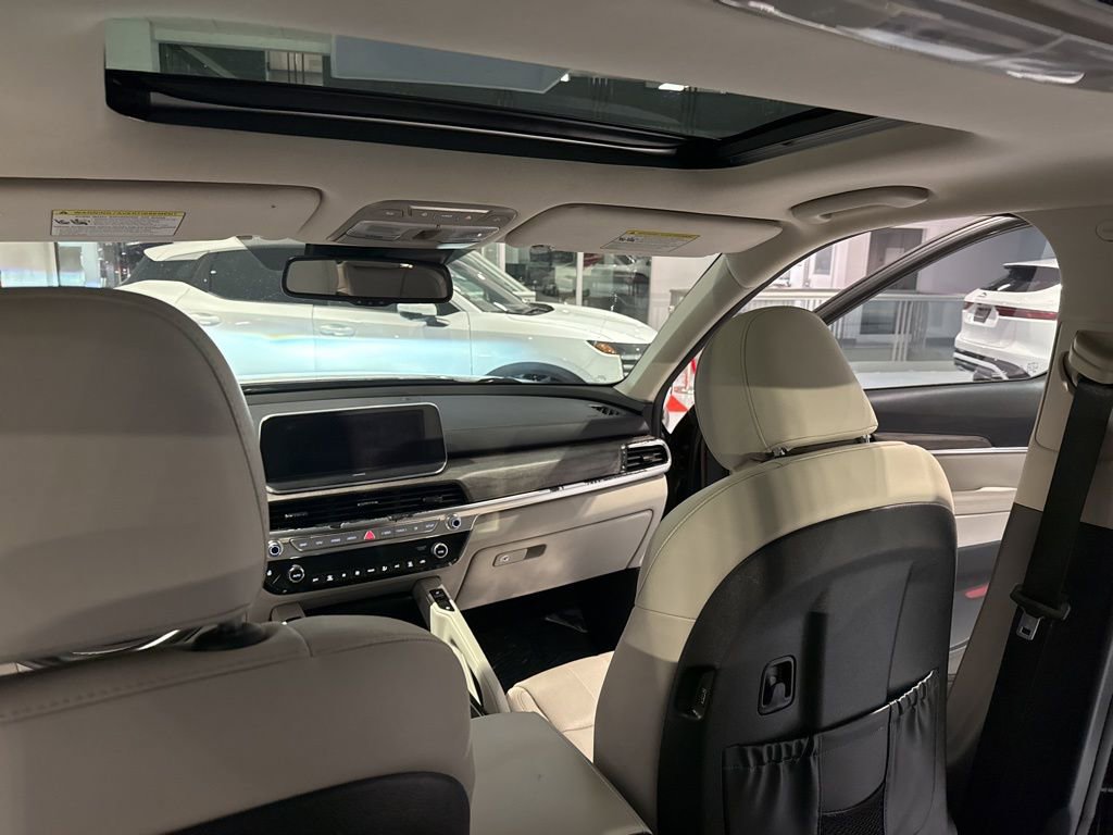 Used 2021 Kia Telluride EX w/ EX Premium Package image 18