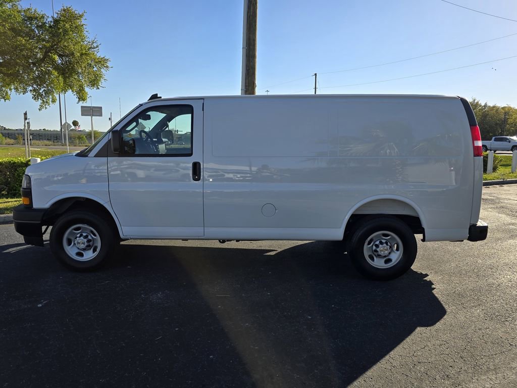 New 2025 Chevrolet Express 2500 w/ Driver Convenience Package image 7