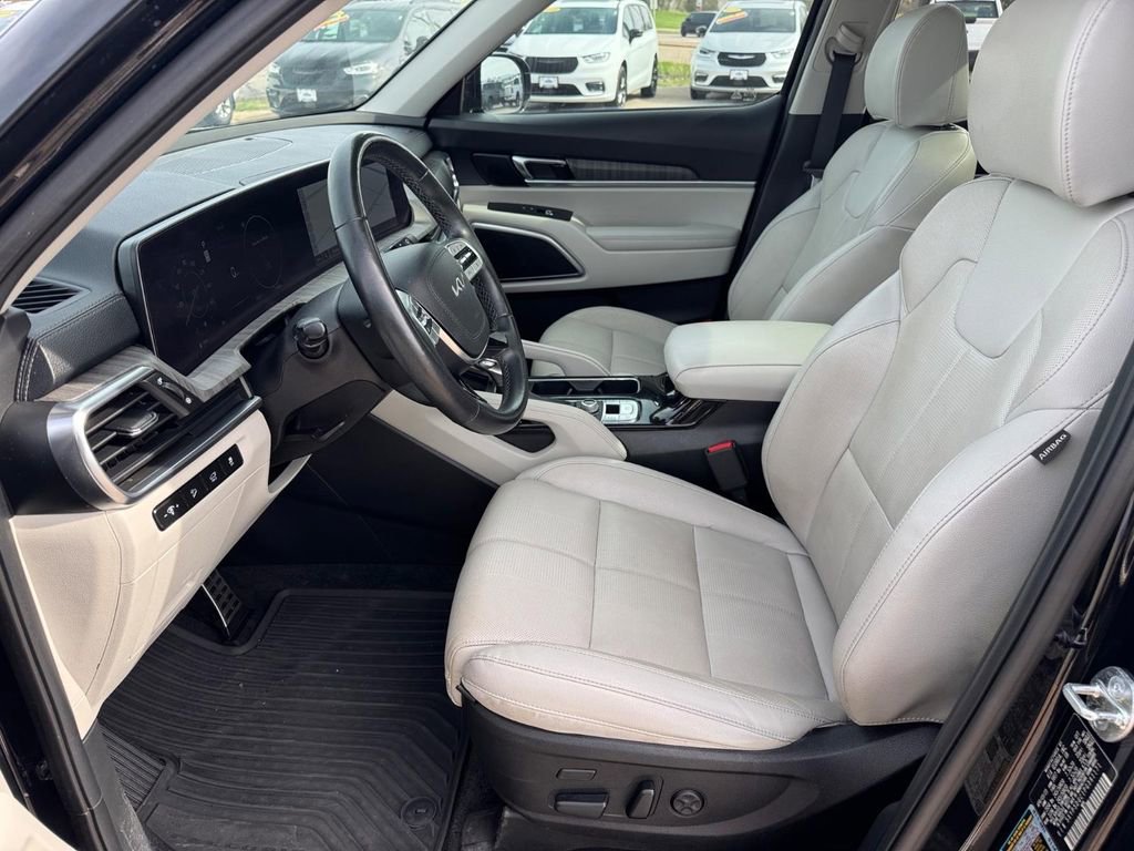 Used 2023 Kia Telluride SX AWD/4WD image 10