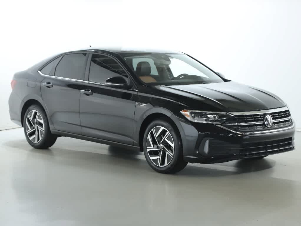 Certified 2024 Volkswagen Jetta SEL FWD image 9