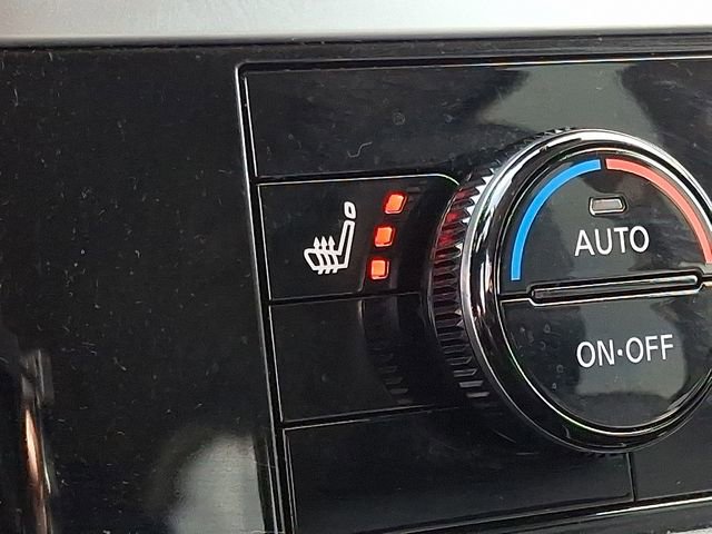 Used 2025 Nissan Pathfinder SL AWD/4WD image 27