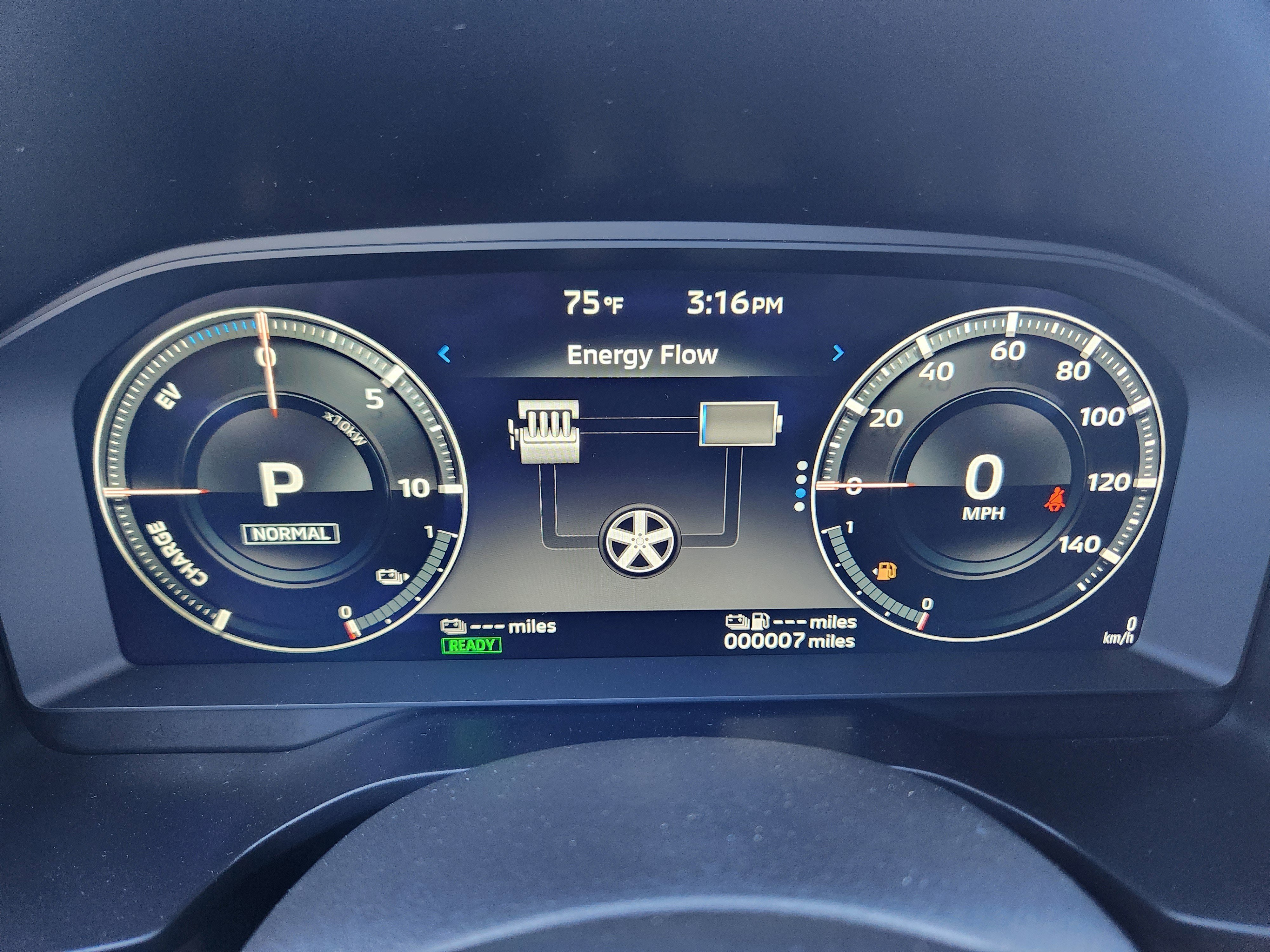 New 2025 Mitsubishi Outlander SEL image 12