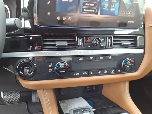 New 2026 Nissan Pathfinder Platinum image 12