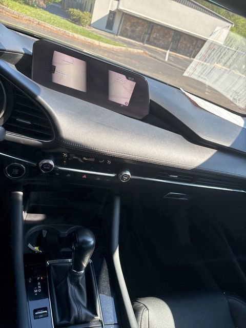 Used 2021 MAZDA MAZDA3 2.5 Turbo Sedan w/Premium Plus image 13