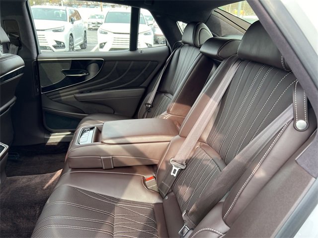 Used 2019 Lexus LS 500 AWD image 21