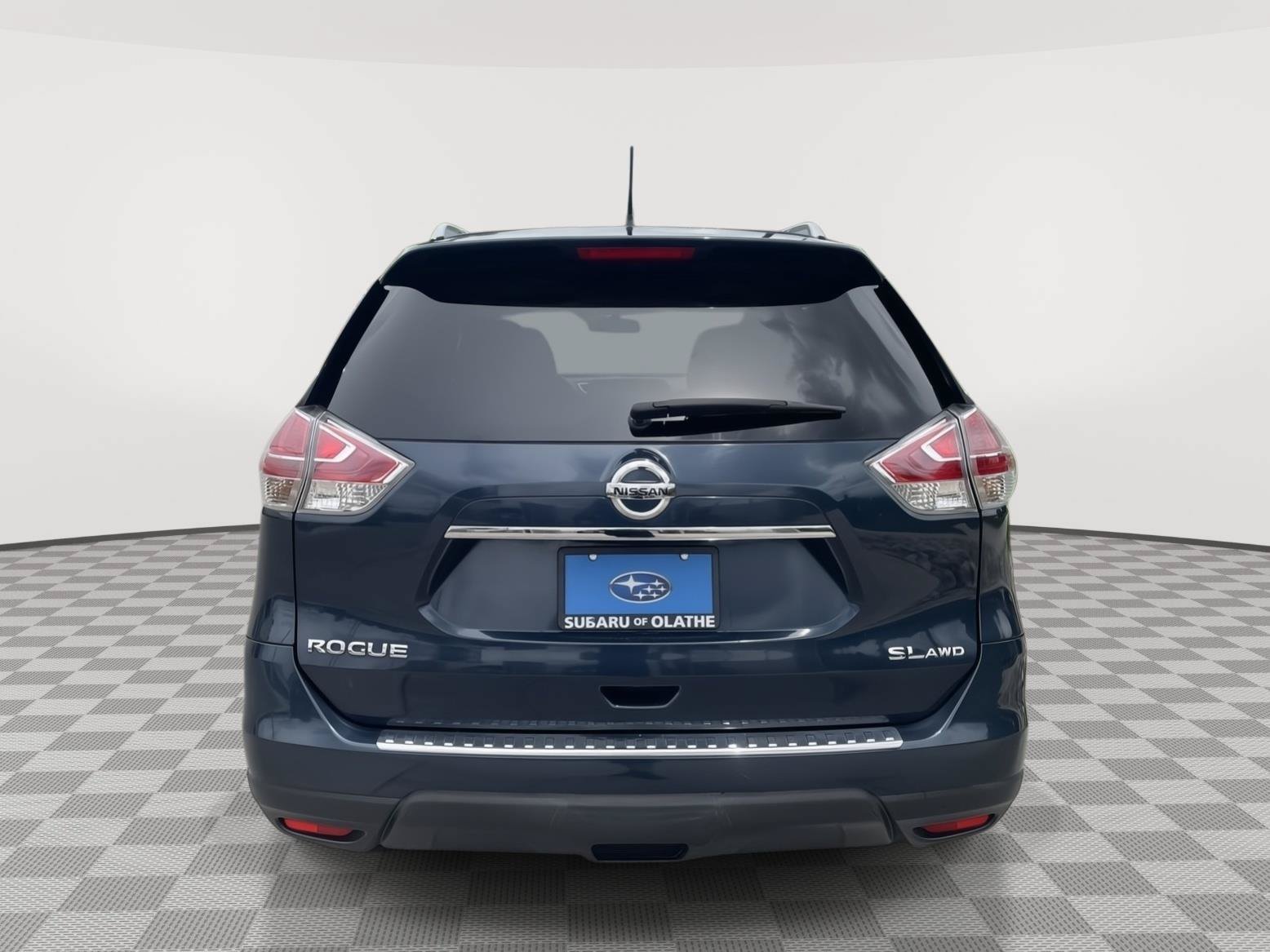 Used 2016 Nissan Rogue SL w/ SL Premium Package AWD/4WD image 12