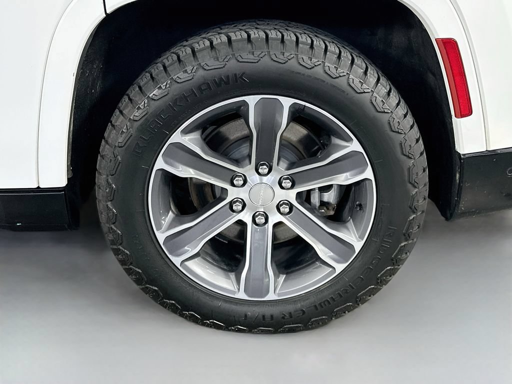 Used 2023 Jeep Grand Wagoneer 4WD image 34