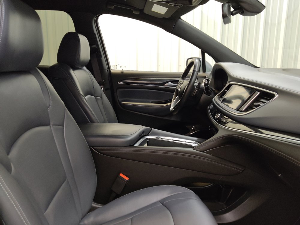 Used 2023 Buick Enclave Essence FWD image 21