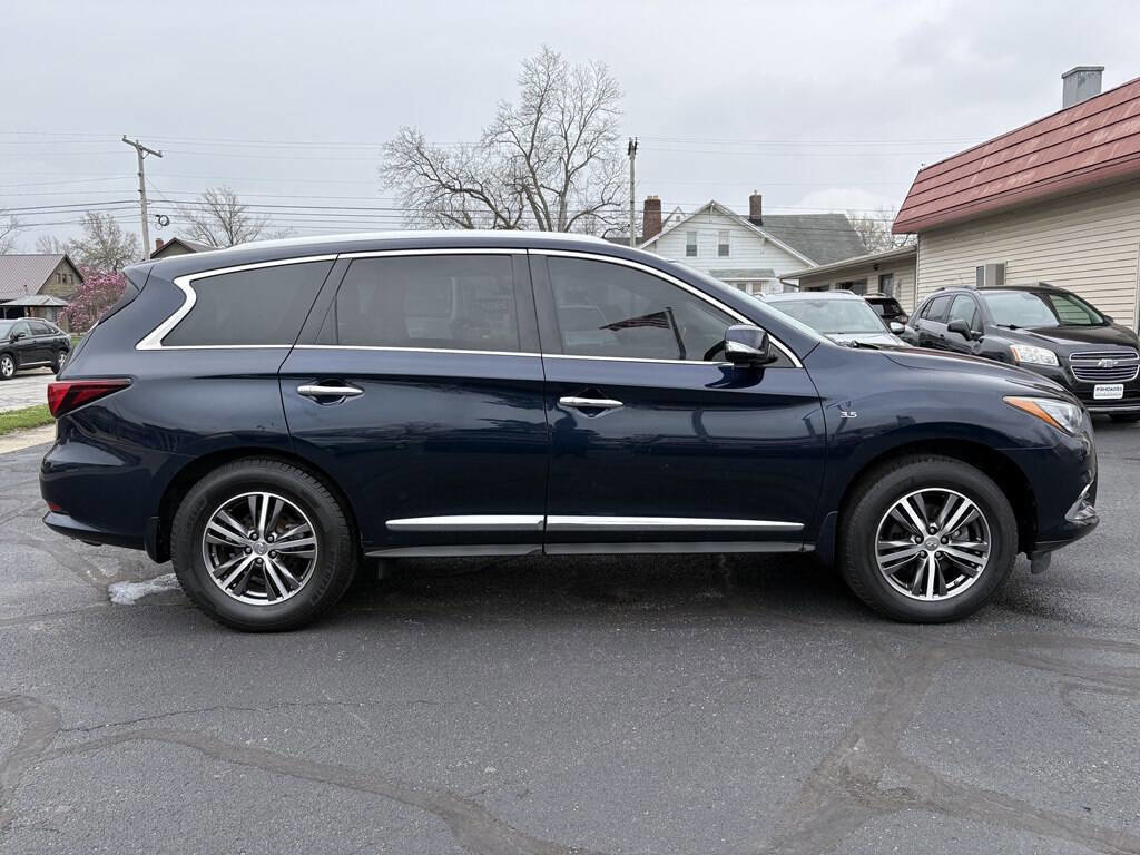 Used 2019 INFINITI QX60 Luxe w/ Essential Package AWD/4WD image 6