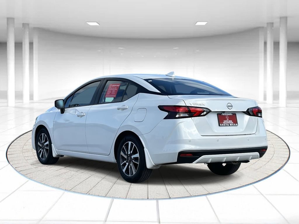 Used 2025 Nissan Versa SV w/ Trunk Package image 2