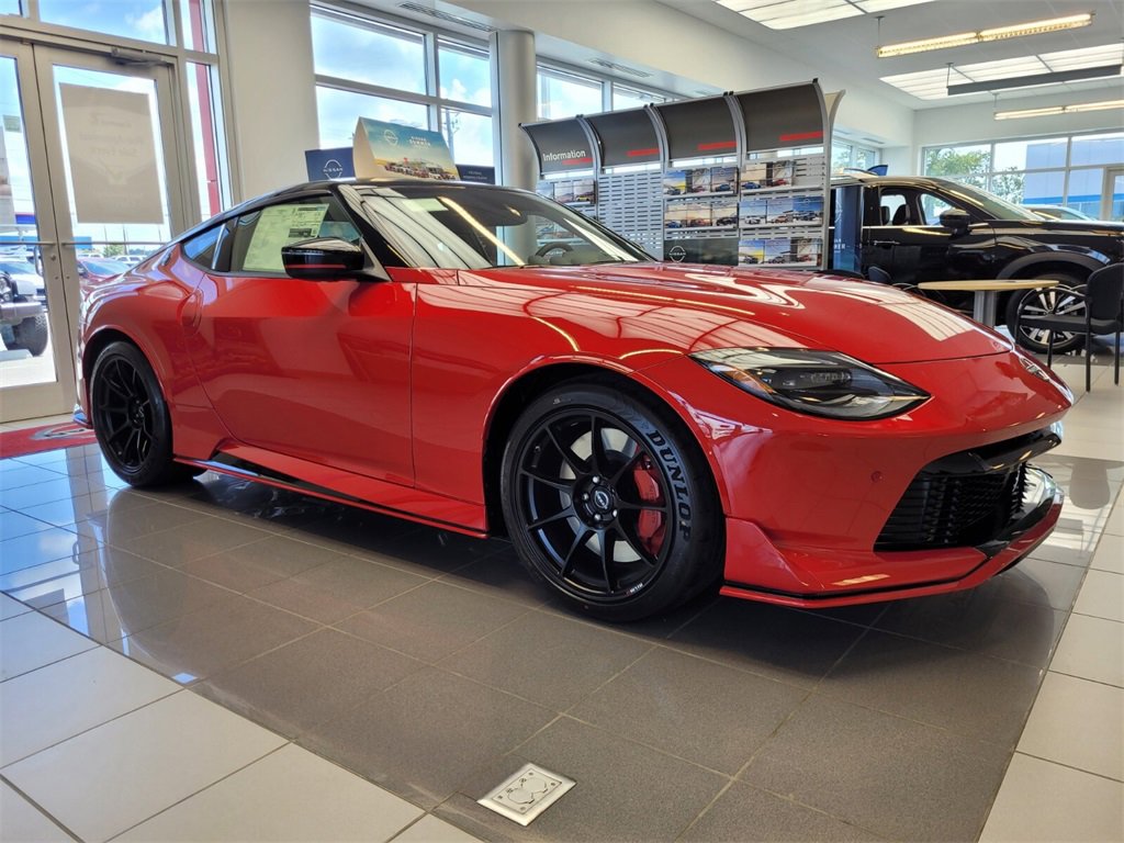 New 2025 Nissan Z NISMO w/ Floor Mat Package image 13