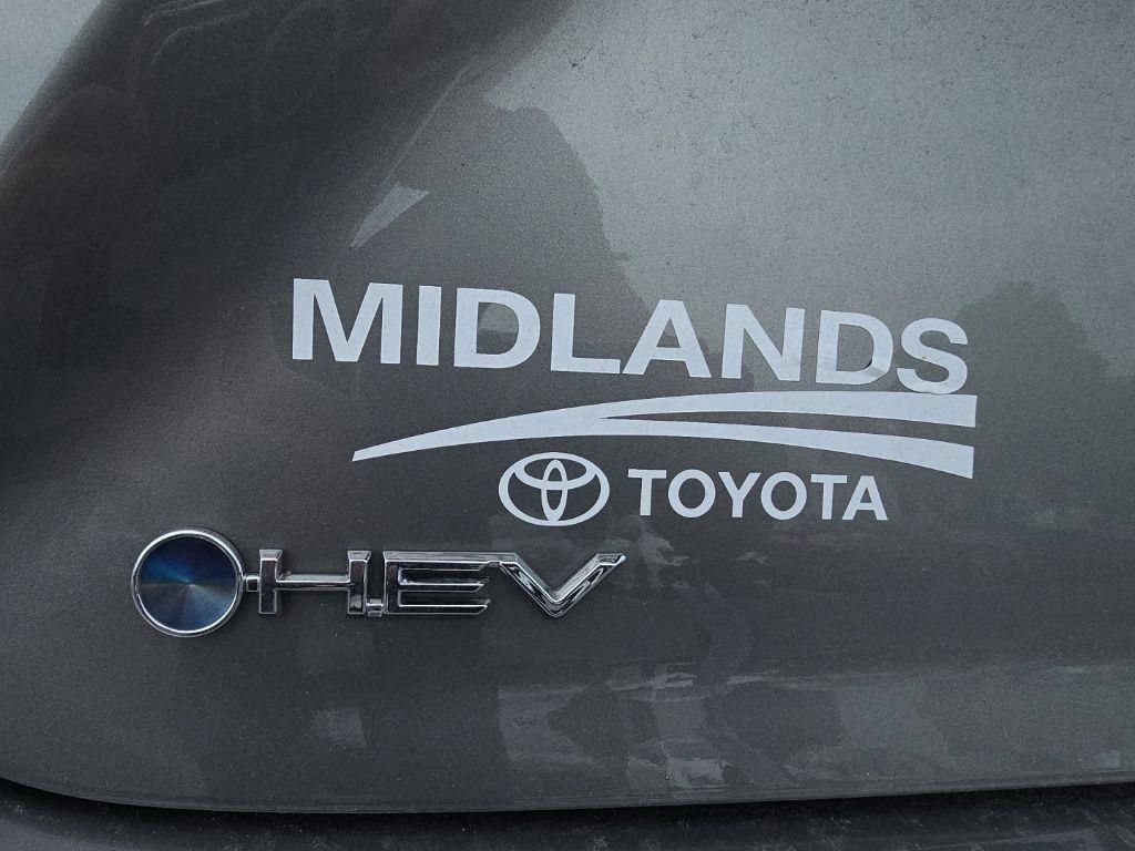 Used 2026 Toyota Camry SE w/ Multimedia Upgrade Package FWD image 28
