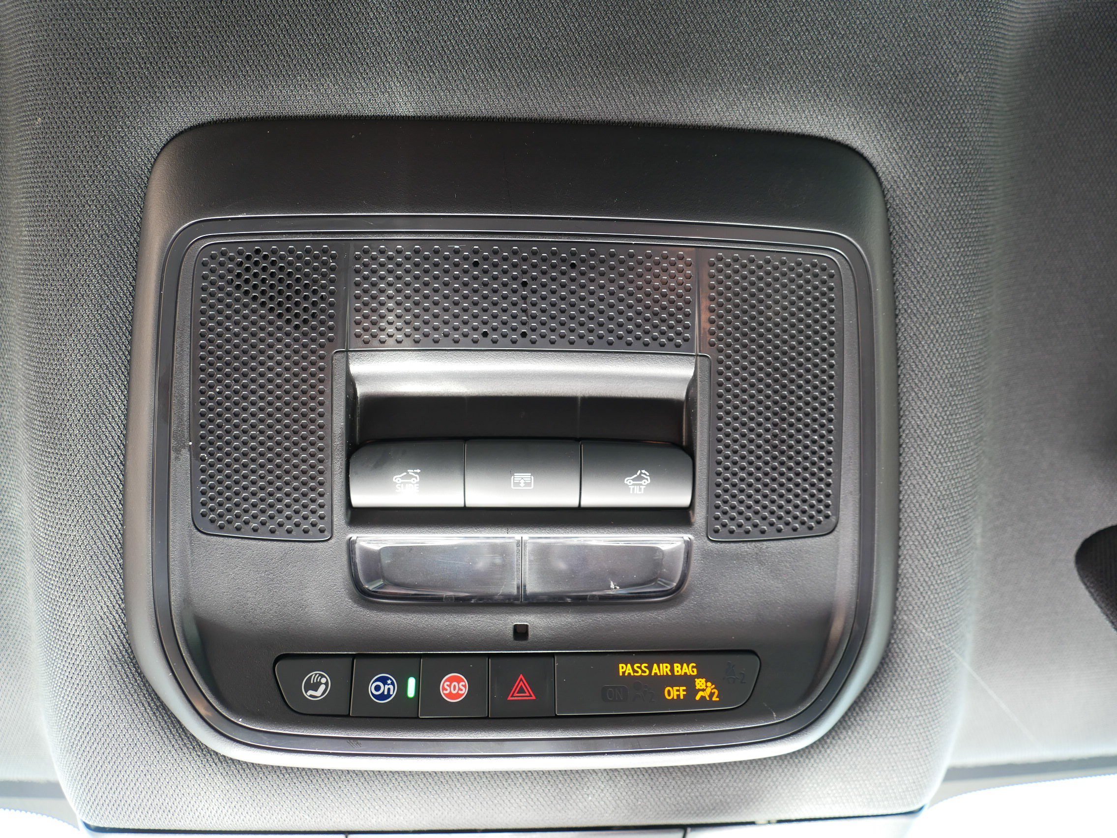 Used 2024 Chevrolet Blazer EV LT AWD/4WD image 32